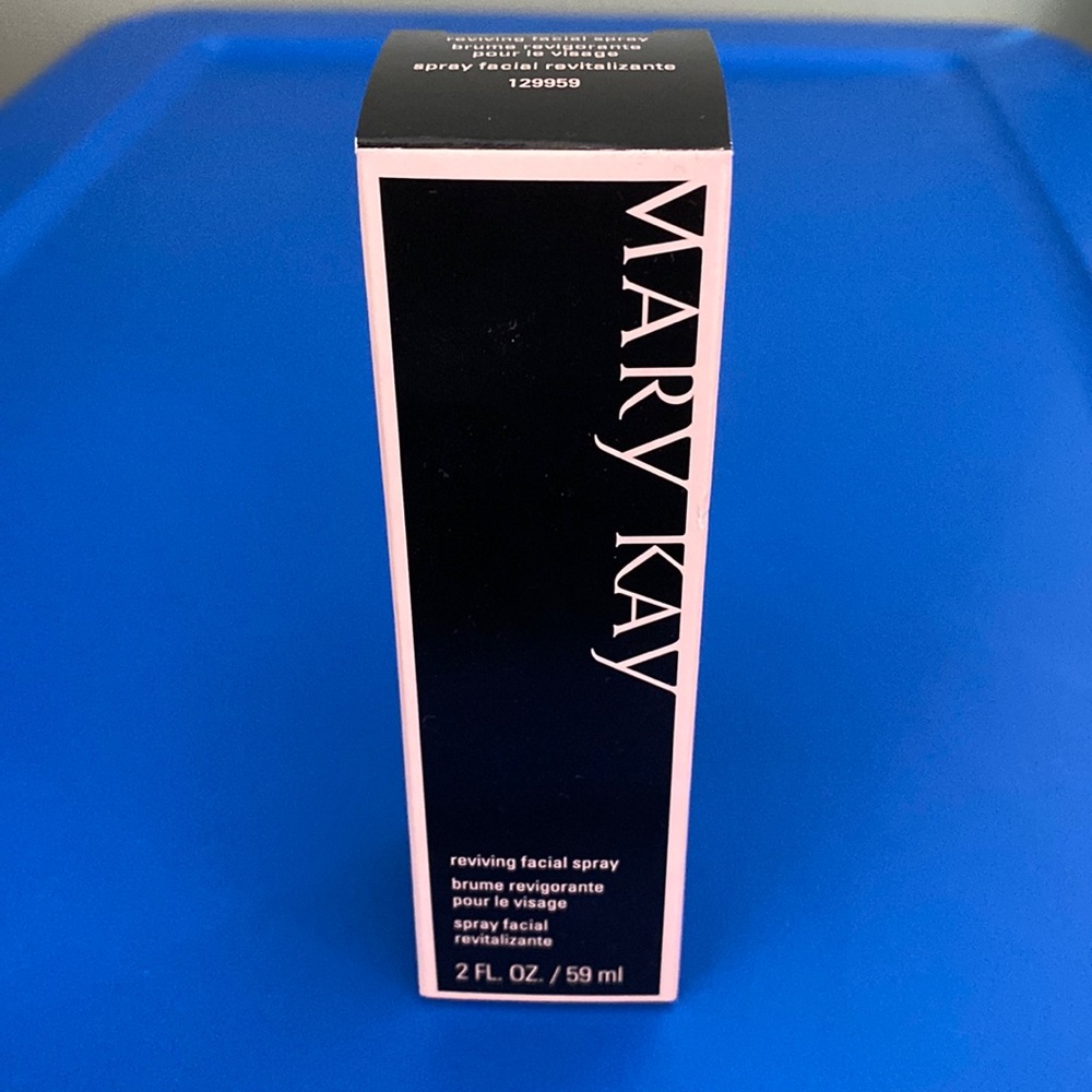 Mary Kay Reviving Facial Spray